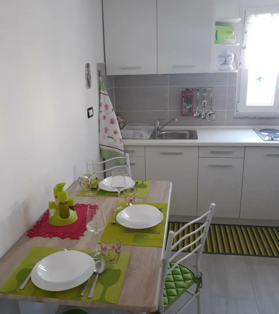 Amalia Apartamento Umago 0*,